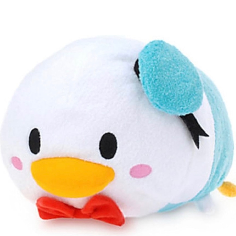 Disney TSUM TSUM Donald Duck White and Light Blue Plush toy NWT
